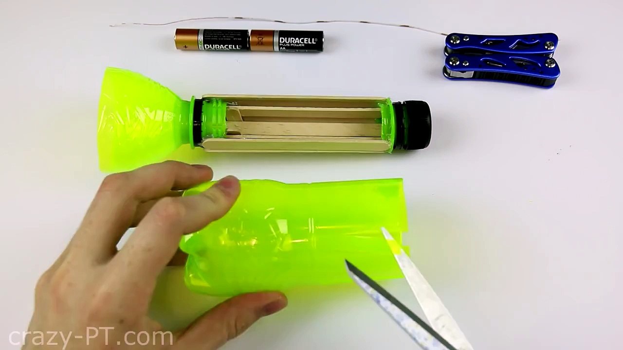 How to Make a Flashlight using Plastic Bottles video Dailymotion