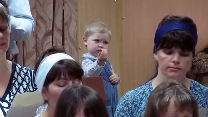 Le chef d'orchestre le plus jeune du monde. Adorable