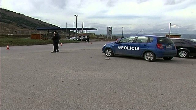 Admirali italian Mantelli - Top Channel Albania - News - Lajme