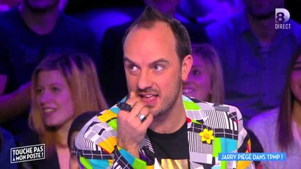Jarry piégé et terrifié deux fois dans "Touche pas à mon poste"