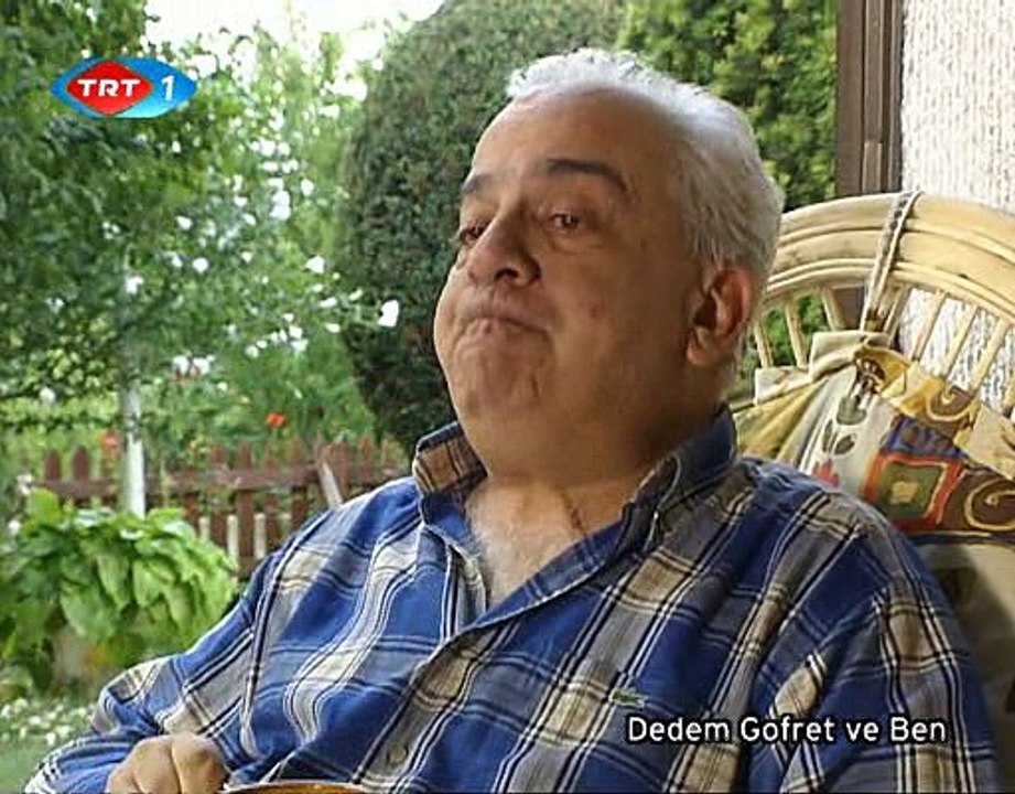 "Dedem,Gofret ve ben" Dizisi 4.bölüm FULL (TRT 1/2001) - Zeki alasya,Hazım Körmükçü,Selma Güneri