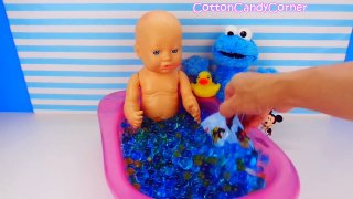 Giant Orbeez Baby Bathtime Cookie Monster Rubber Ducky