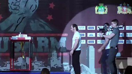 Чемпионат России по армрестлингу 2015. Максим Черский - Олег Кадзаев 85