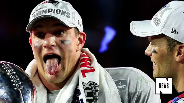 Patriots' Rob Gronkowski Describes His Ideal Wife With Make Big Cash, Stay Home at Top of List