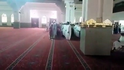 صلاة غريبة جدا ادخل وشوف جديد