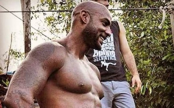 Booba se moque des ventes de l'album de La Fouine !