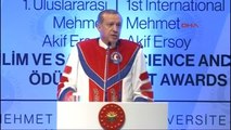 Burdur Erdoğan 1'inci Uluslararası Bilim ve Sanat Ödül Töreni'ne Katıldı 2