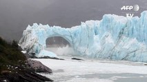 انهيار جسر جليدي في باتاغونيا الارجنتينية