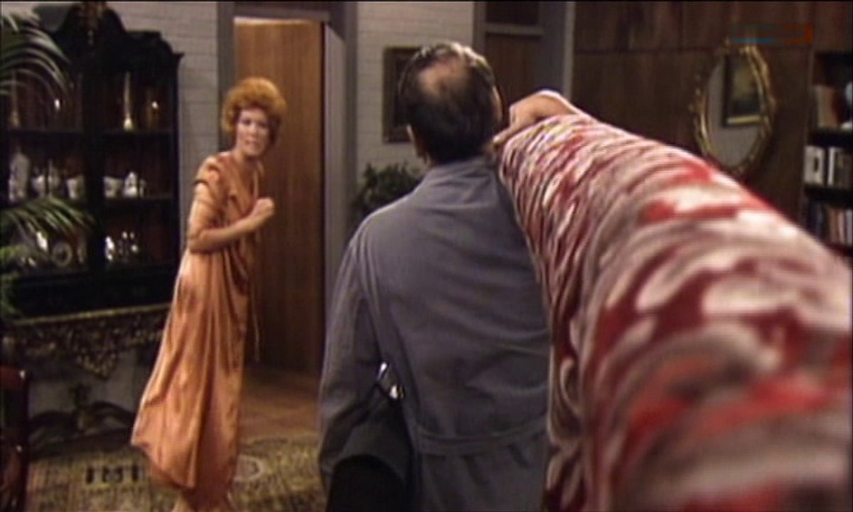 Iris Berben & Diether Krebs - Teppichverlegung 1985