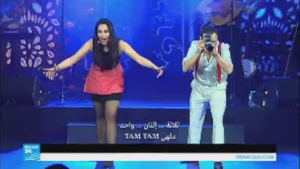 لو كافيه سوفاج يعيد إحياء ذاكرة الملاهي الشرقية في باريس