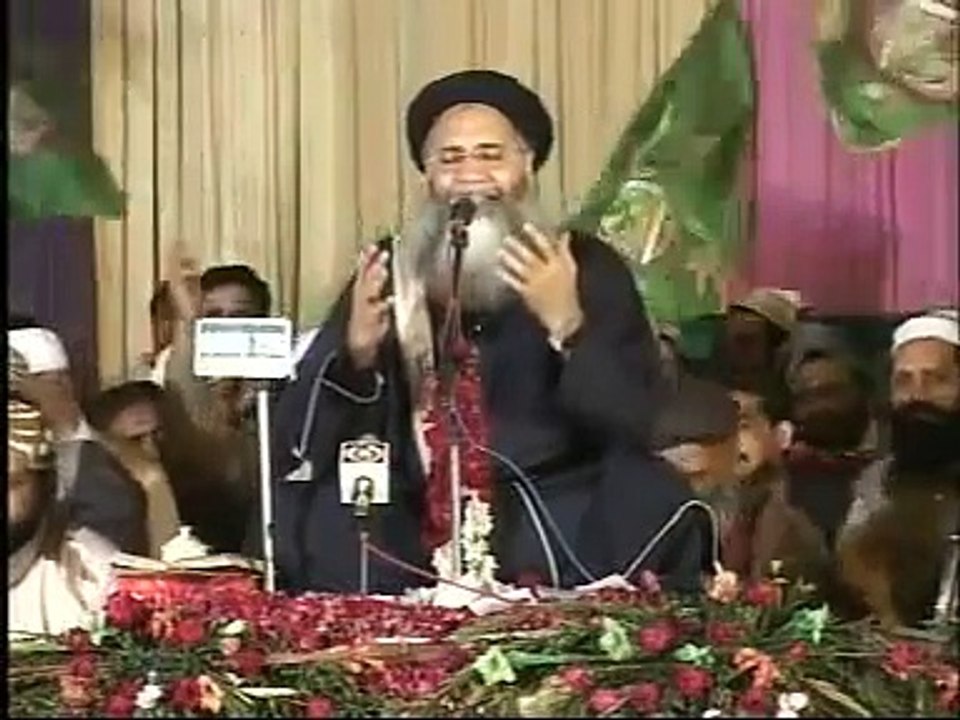 Abdul Rauf Rufi New Naats 2012 ( Mian Madine Chali Aan ) By Harooni Group