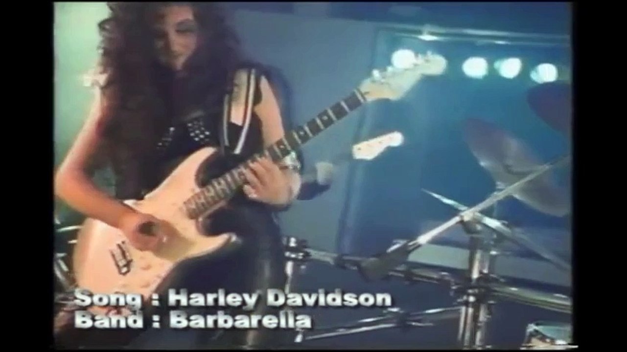 Besoin de personne en Harley Davidson