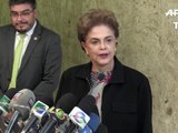 Brésil: Rousseff exclut toute démission et appelle Lula à la rescousse