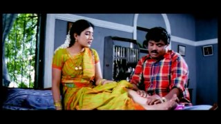 Indian House Wife tries Chance for Romance | Eddaru Pellalu Movie Scenes | AR Entertainmen