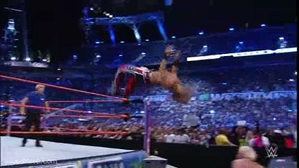 16 Jumping Move Fails - WWE Fury