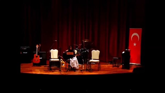 CAZ MÜZİK MERKEZİ-Ayşe zeynep subasşı ,gitar dinletisi