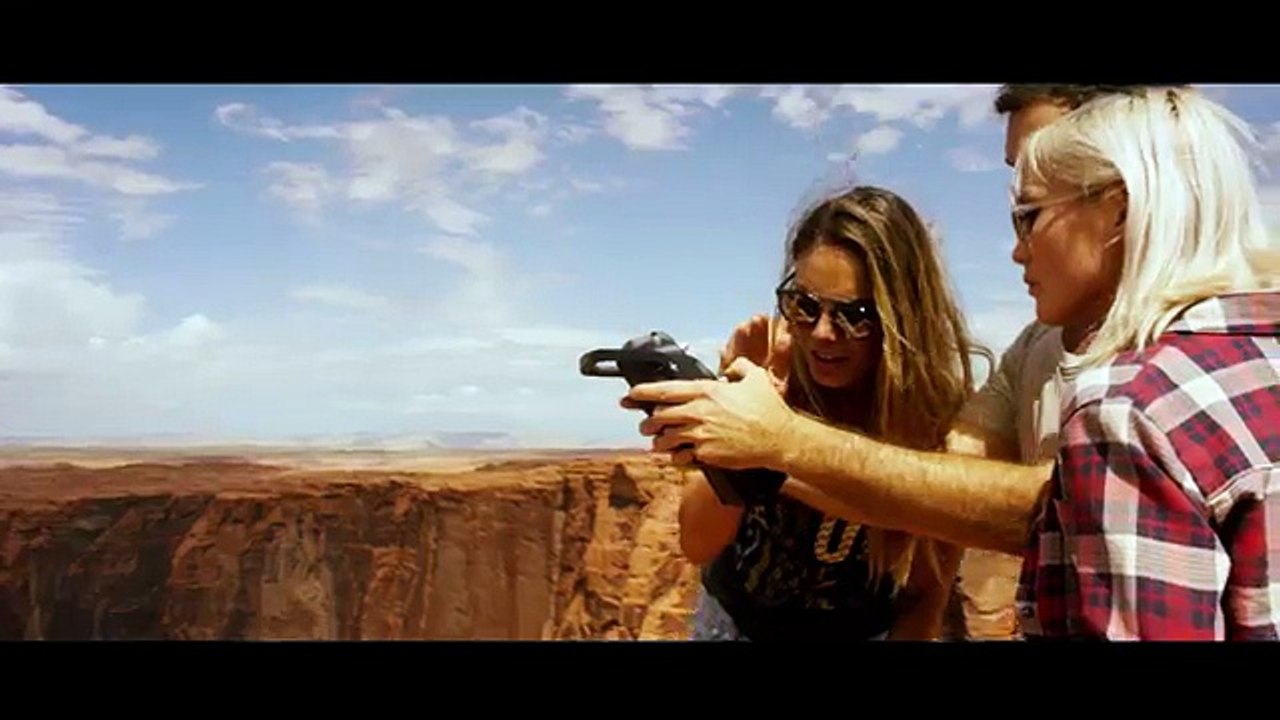 The Drone That Follows You Anywhere- Yuneec TYPHOON 4K