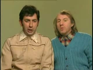 Les Deschiens - L'Abbé Gaillot