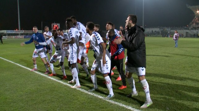 Football - National - Strasbourg piétine Colmar (0-3)