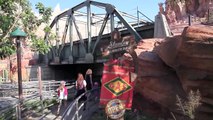 HD Wide-angle POV Radiator Springs Racers ride-through at Cars Land - Ramone and Luigi