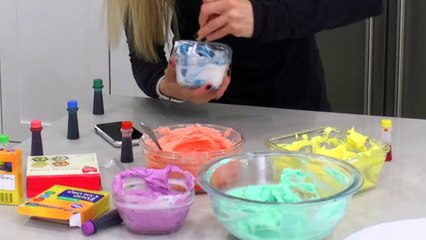 Happy Birthday, Steve Jobs! How to make a vintage Apple Logo Cake!