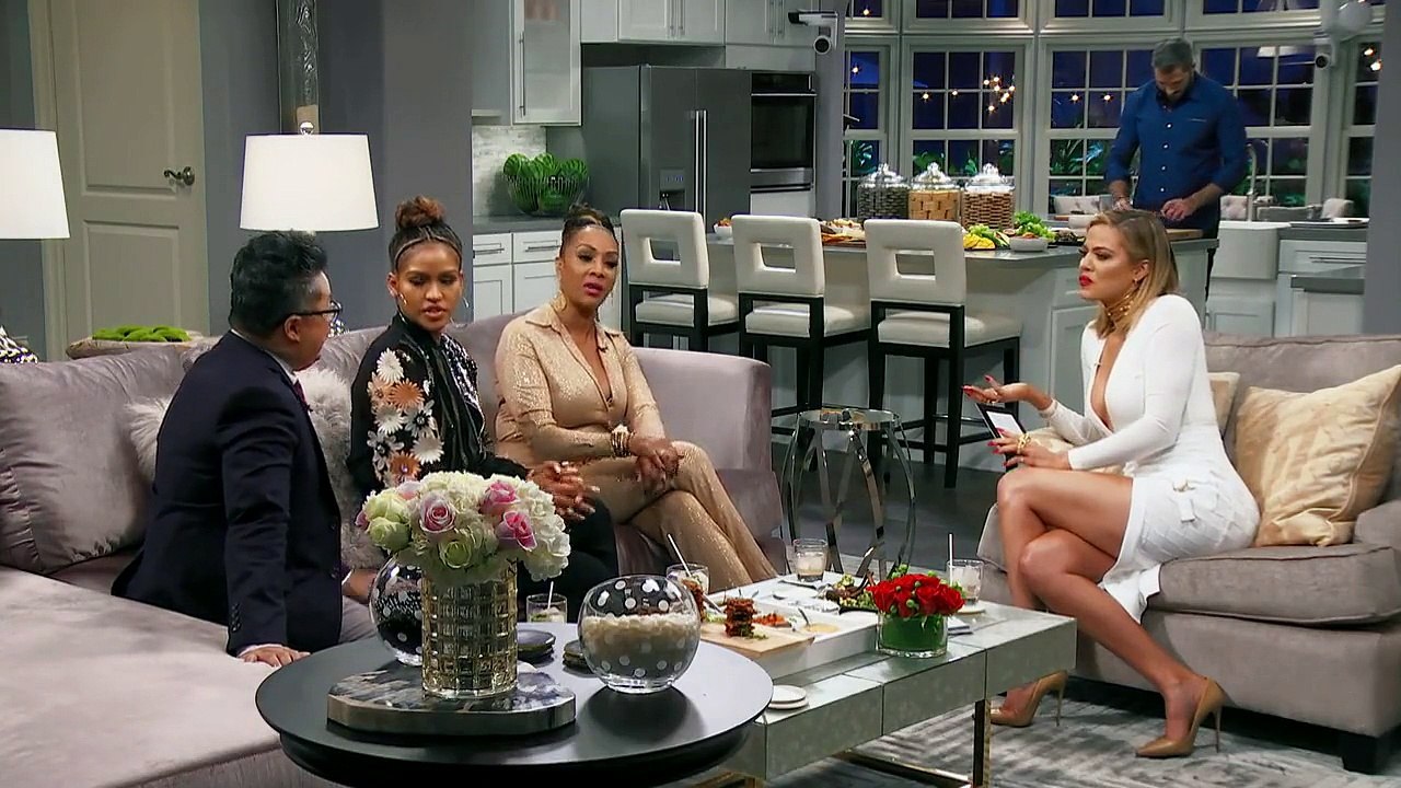 Kocktails With Khloe