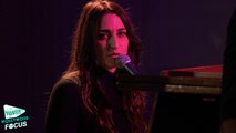 Sara Bareilles Performs 'Brave' with Girls Choir at White House