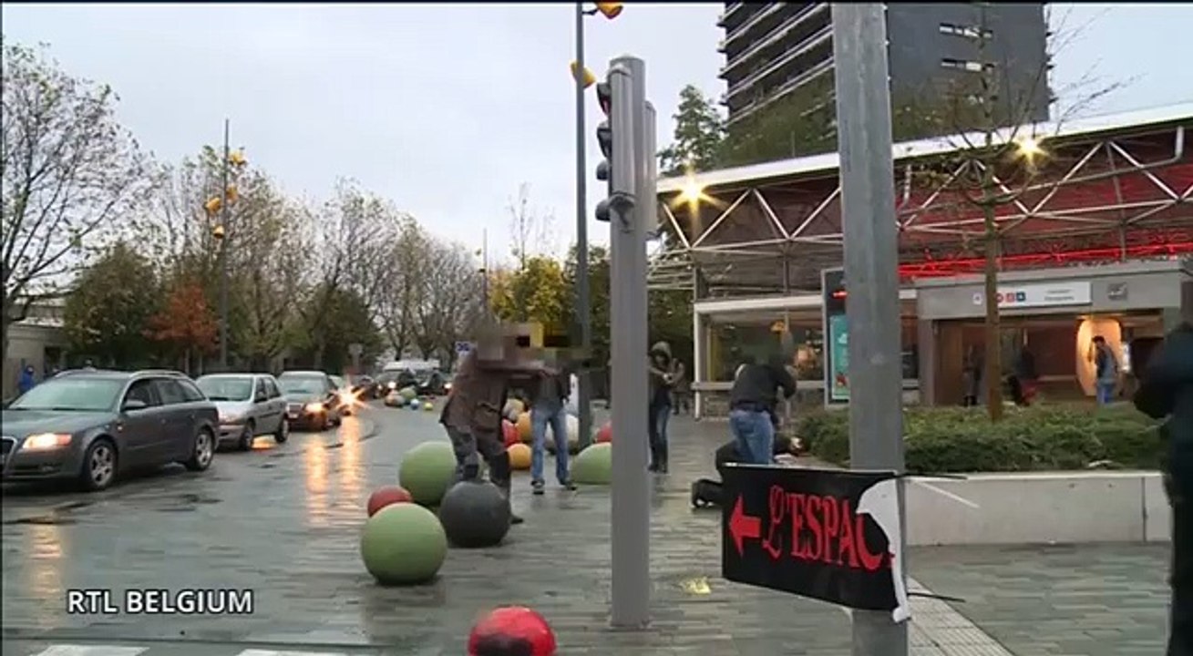 Suspects arrested in the Molenbeek suburb of Brussels RTL Belgium, Reuters