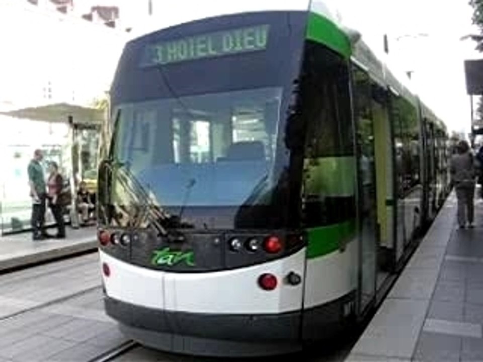 tramway nantes