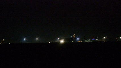 Spotting de seara la Chisinau Airport KIV: Airbus A319 (ER-AXL) AirMoldova decoland spre Moscova (DME).