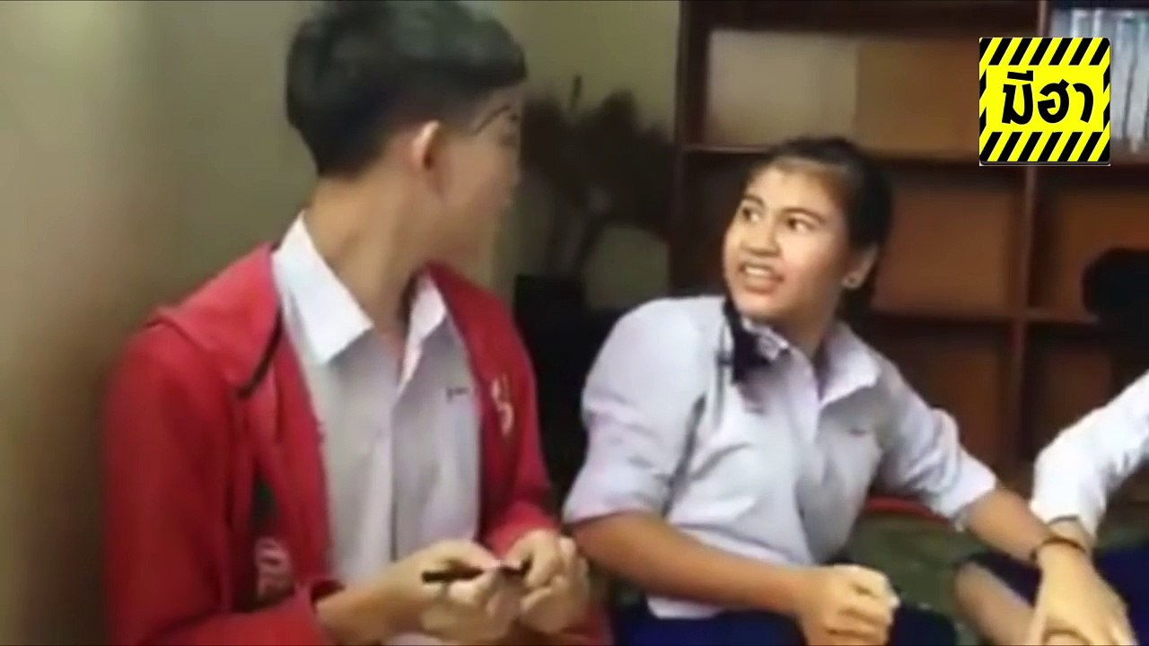 คลิปหลุด 18+ รีบดูก่อนนอน !!