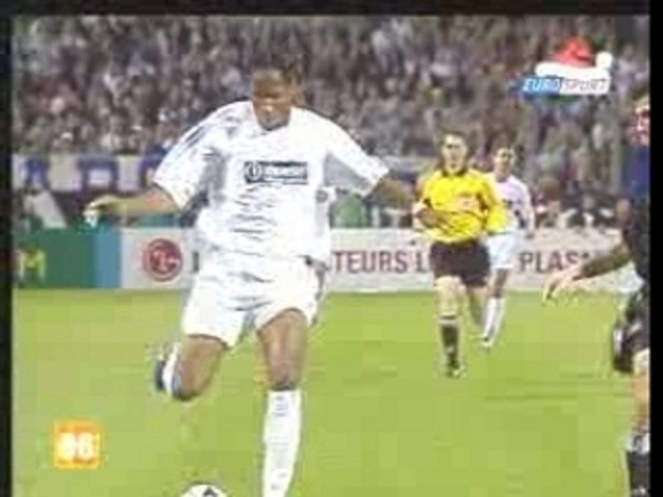 Drogba - OMvsNEWCASTLE - uefa 2004