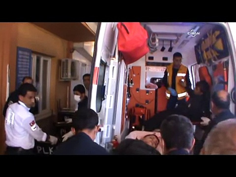 Reyhanlı sınırının karşısındaki bölge Esed uçaklarınca bombalandı