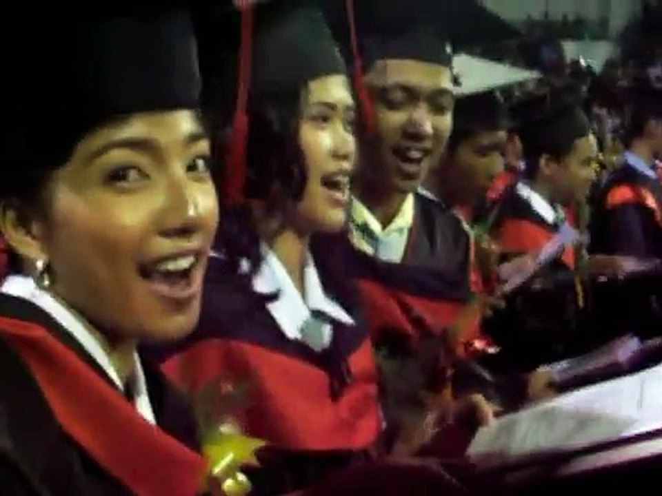 Graduation Day Singing The EVSU Hymm