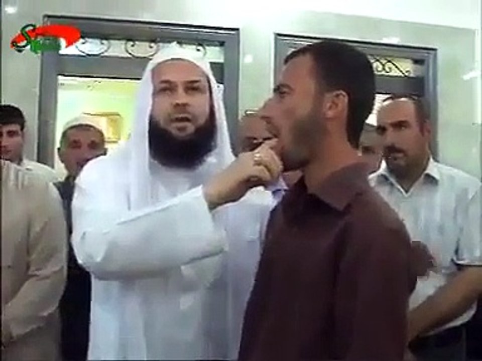 quran e pak ka mojza ek goonga bol parha subhanallah.....must watch