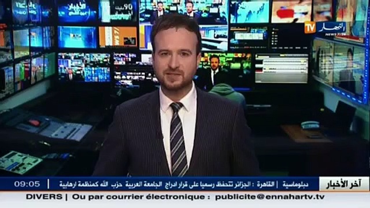 تيزي وزو :  الثلوج المتهاطلة على مرتفعات جبال جرجرة تشل الحركة و تغلق الطرق الوطنية
