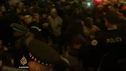 Trump rally called off after chaos and scuffles