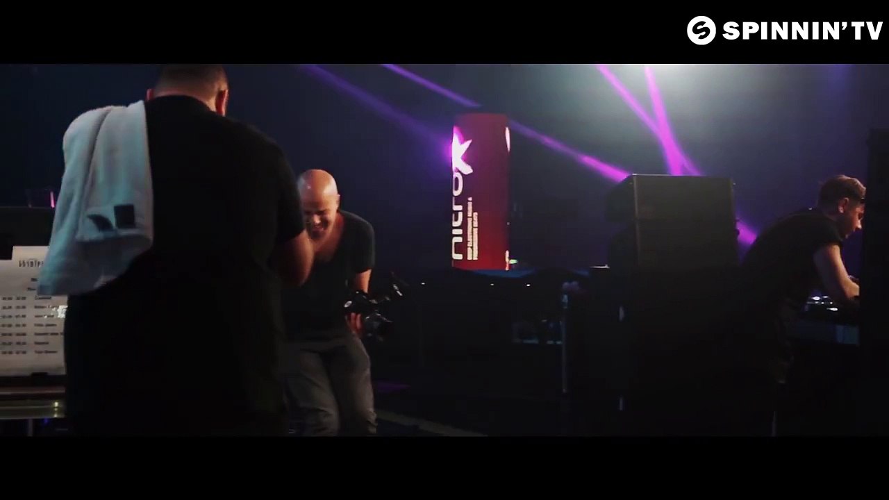 Sam Feldt feat Meleka - Hungry Eyes (Official Music Video)