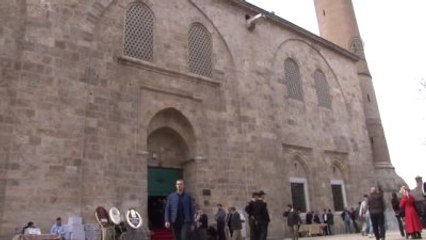 Erzurum'un "1001 Hatim Duası" Geleneği Bursa'ya Taşındı