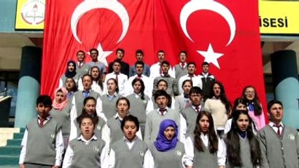 Ardahan'da 369 Öğrenciyle İstiklal Marşı Klibi