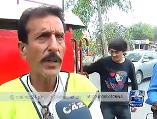 Habib Khan became traffic warden for humanity in Lahore