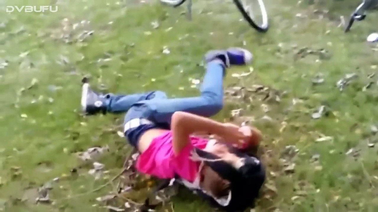 INTENTA NO REÍR CON ESTAS BROMAS _ Recopilación de las Mejores Bromas Caseras del 2016