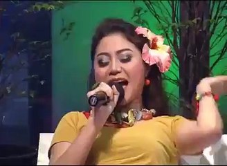 Es tara kind singing at new pehly nah I Delhi ho gec