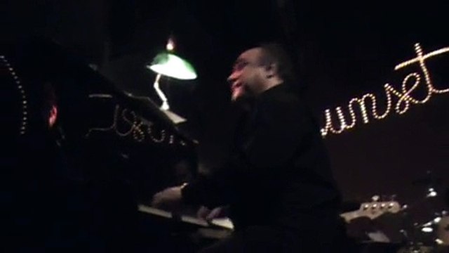 Joan Nito Figueras Trio... Hallelluja I love her so