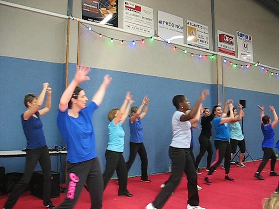 6 MARS 2016 FORUM ZUMBA AVEC SOLENNE