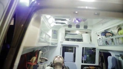 TUS ft. Demis & Decibel - Υποβρύχιες Καταστροφές - Official Video Clip