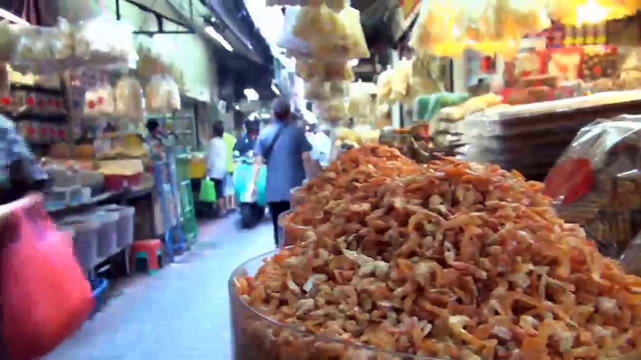 Bangkok travel guide- 10 places you should not miss -