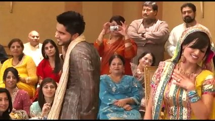 Bride and Groom's First Dance - Latif & Hina's Mehndi Dance 2016