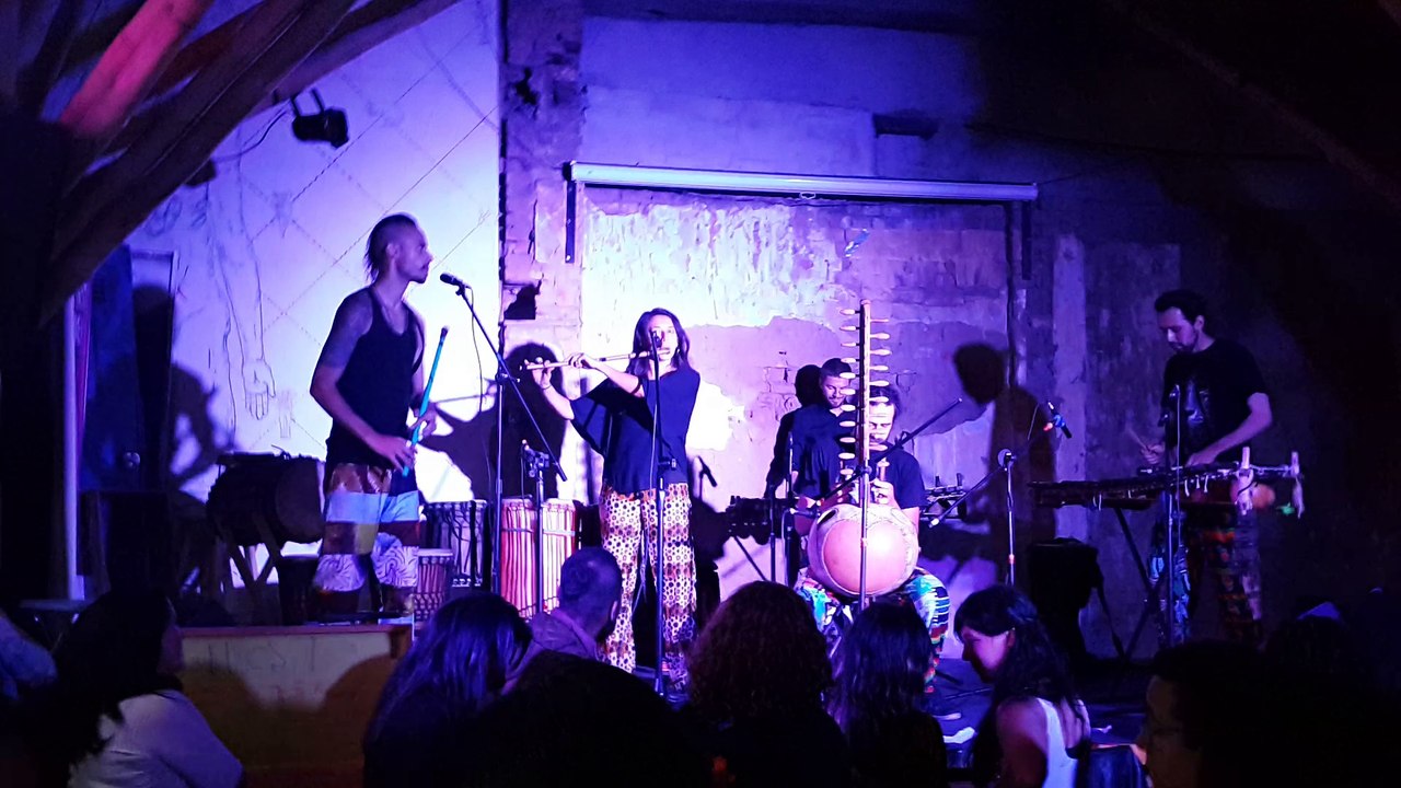 Commentaires désobligeants concert