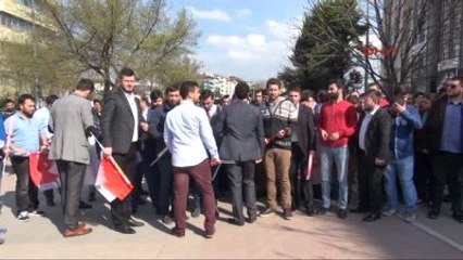 Kocaeli Ak Partili Gençler İstiklal Marşı'nı Okudu, Vatandaşlar Eşlik Etti